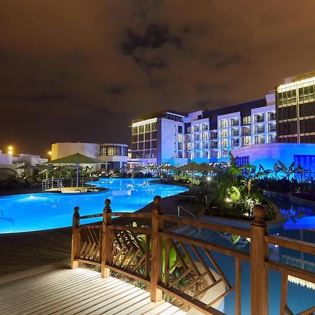 Millennium Resort Salalah Esterno foto The Atlantis Hotel